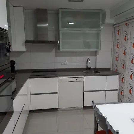 Fantastico Piso, Proximo A La Estacion De Tren.