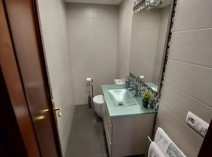 Fantastico Piso, Proximo A La Estacion De Tren. Vigo